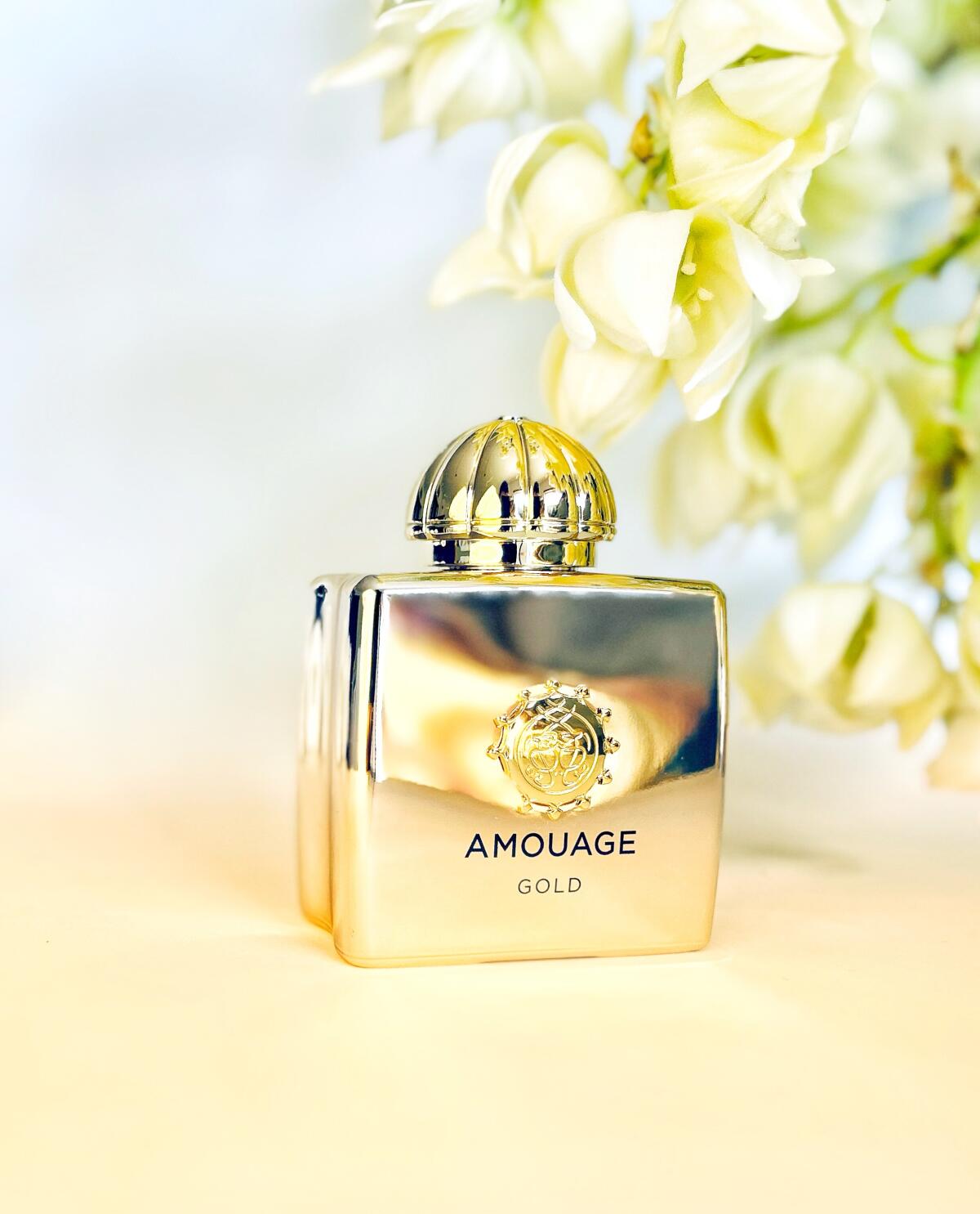 Amouage Jubilation 40 Honour 4 - Luxury Lifestyle Travel ulasan dan harga