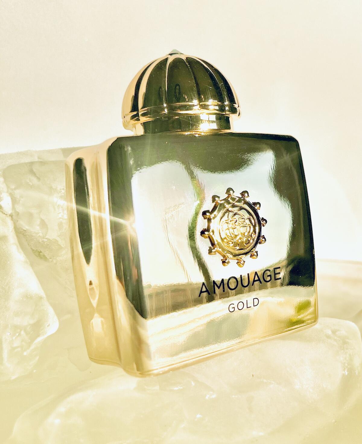 Amouage Jubilation 40 Honour 4 - Luxury Lifestyle Travel ulasan dan harga